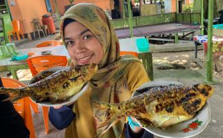 Nikmatnya Ikan Kapiek Tak Bertulang, Kuliner Khas Kampar - JPNN.com