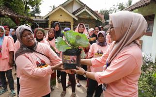 Mak Ganjar Ajak Warga Banten Budi Daya Tanaman Sayur Untuk Jaga Stok Pangan - JPNN.com