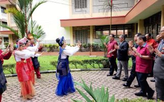 Beri Kuliah Umum di Unika St. Thomas Medan, Dr. Hasto: Pancasila Ideologi Pembebasan Orang Miskin - JPNN.com