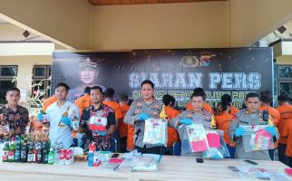Operasi Rinjani 2023, Polres Lombok Barat Tangkap 46 Tersangka Perjudian dan Prostitusi - JPNN.com