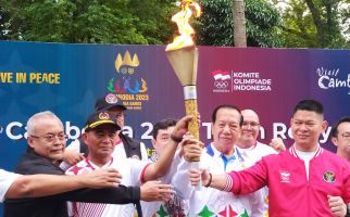 Sambut SEA Games 2023 Kamboja, Indonesia Gelar Pawai Obor di Jakarta - JPNN.com