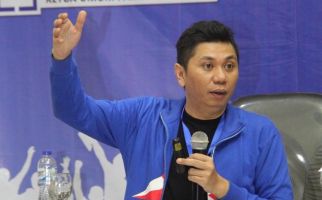 Soal Putusan Bawaslu di Kasus Bagi-bagi Amplop Merah PDIP, Jansen Beri Respons Menohok - JPNN.com