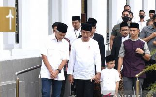 Adi Prayitno Bicara Hubungan Jokowi dan Ganjar, Lihat Foto Ini - JPNN.com