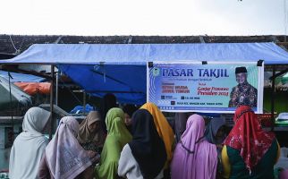 Kiai Muda Jatim Libatkan UMKM Untuk Gelar Pasar Takjil di Tuban - JPNN.com