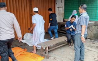 Diduga Sakit, Lansia di Palembang Ini Meninggal Dunia di Depan Ruko - JPNN.com