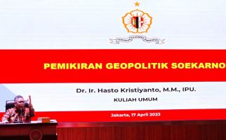 Di Lemhanas, Hasto Sebut Desoekarnoisasi Bikin Indonesia Jadi Jago Kandang - JPNN.com