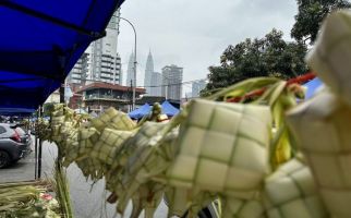 Muslim Indonesia Lebaran Sabtu, Bagaimana dengan Malaysia? - JPNN.com