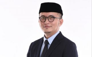 Penjelasan Komisaris AP II soal Nasib Petugas Bandara yang Kawal Habib Bahar - JPNN.com