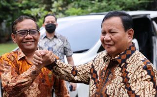 Menhan Prabowo Bersilaturahmi ke Menko Mahfud MD dan Muhadjir Effendy - JPNN.com