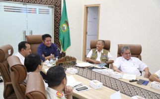 Gubernur Herman Deru Terbitkan SK Izin TMC untuk Antisipasi Kekeringan dan Karhutla - JPNN.com