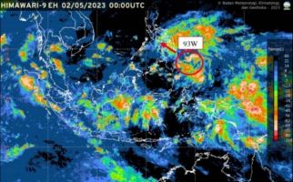 BMKG Mendeteksi Kemunculan Bibit Siklon Tropis 93W di Samudera Pasifik Utara Malut - JPNN.com