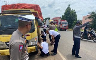 Polisi Tindak Puluhan Kendaraan Pengangkut Batu Bara di Jambi - JPNN.com