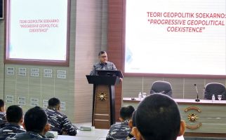 Beri Kuliah Umum di Seskoal, Hasto PDIP Ajak Perwira TNI Berimajinasi - JPNN.com