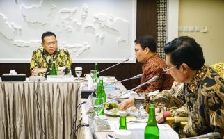 Hormati Putusan PTUN, Pimpinan MPR Minta Fadel Muhammad Melakukan Ini - JPNN.com