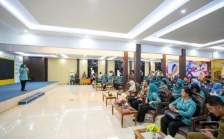 Tri Tito Karnavian Beberkan Perbedaan Peran dan Fungsi PKK-Posyandu, Simak - JPNN.com
