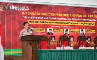 Jadi Pembicara Kunci Konferensi Internasional di Unissula, Ma'ruf Cahyono Bahas KDRT Terhadap Anak - JPNN.com