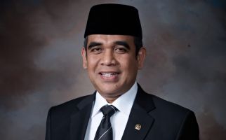 Hadiri Pelantikan DPP Wanita Tani HKTI, Ahmad Muzani: Petani Indonesia Butuh Dukungan - JPNN.com