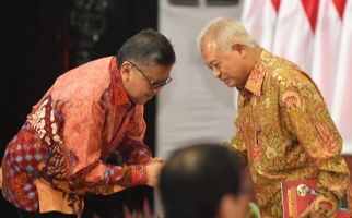 Guru Besar: Buku Geopolitik Soekarno Jadi Referensi pada Tatanan Strategis, Taktis, dan Operasional - JPNN.com