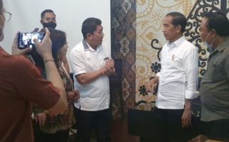 Jokowi Tak Boleh Dukung Capres, Solidaritas Merah Putih: Pernyataan Sesat - JPNN.com