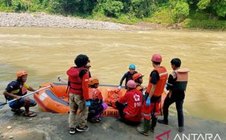 2 Bocah Perempuan Tenggelam di Sungai Cimandiri Sukabumi Ditemukan Meninggal Dunia - JPNN.com