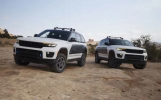 Jeep Menguji Coba Grand Cherokee Otonom di Jalur Offroad - JPNN.com