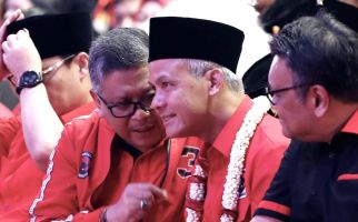 Bocoran Info dari Hasto: Jumat Depan Kekuatan Ganjar Pranowo Bakal Bertambah - JPNN.com