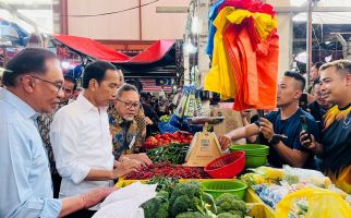 Mendag Zulkifli Hasan Dampingi Jokowi Kunjungi Pasar Chow Kit di Malaysia - JPNN.com