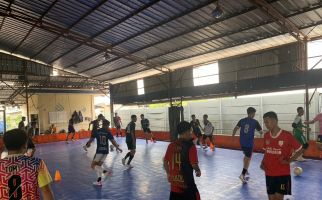 Orang Muda Ganjar Sumsel Asah Kemampuan Milenial dalam Bermain Futsal - JPNN.com