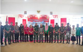 TNI AD Gelar Program Binkom di TTS, Kolonel Junaidi Jadi Pembicara, Simak - JPNN.com