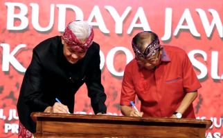 Budaya Jawa & Bali Mirip Sejak Dahulu, Ganjar dan Koster Teken MoU - JPNN.com