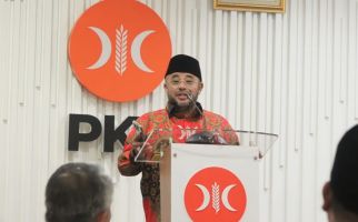 RK Jadi Ketua TKD Prabowo-Gibran Jabar, Timnas AMIN Usung Nama Aher, Adu Kuat! - JPNN.com