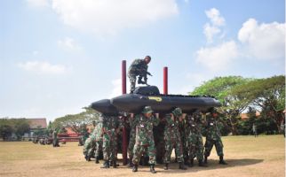 Ratusan Siswa Komponen Cadangan Matra Laut Ikuti Pendididikan Dasar Militer - JPNN.com