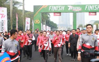 Inilah Sosok Jenderal di Balik Kesuksesan Fun Walk Hari Ke-77 Bhayangkara, Siapa Dia? - JPNN.com
