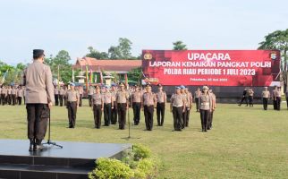537 Personel Polisi Naik Pangkat, Irjen Iqbal Berikan Pesan Penting - JPNN.com
