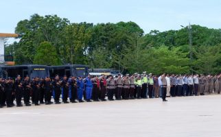Sebanyak 730 Personel Polri-TNI Dikerahkan pada Festival Bakar Tongkang - JPNN.com