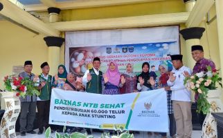 Cegah Stunting, Baznas NTB Salurkan 294 Tray Telur di Desa Aik Berik Lombok Tengah - JPNN.com