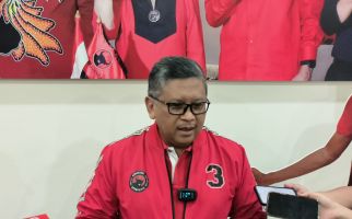 Begini Respons Hasto PDIP Ditanya Pertemuan Elite PSI dengan Prabowo - JPNN.com