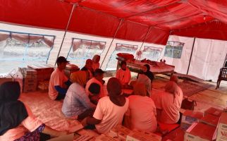 Mak Ganjar Beri Bantuan Untuk Korban Gempa di Yogyakarta - JPNN.com