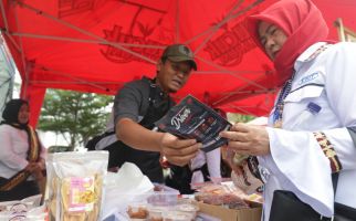 Sukarelawan SandiUno Bantu Perluas Akses Pemasaran UMKM di Festival Krakatau - JPNN.com