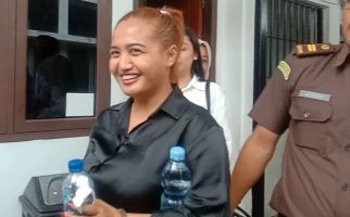 Akhirnya Ditahan, Lina Mukherjee: Harus Terima dengan Ikhlas - JPNN.com