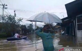 Banjir dan Longsor Melanda 3 Daerah di Sumbar, 2 Warga belum Ditemukan - JPNN.com