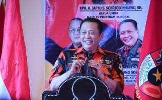 Pesan Penting Bamsoet Saat Pelantikan Pengurus DPW Pemuda Pancasila Sulsel - JPNN.com