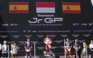 Fadillah Arbi Cetak Sejarah di Race 2 FIM JuniorGP 2023 Barcelona - JPNN.com