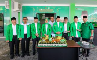 Mardiono Ajak Kader PPP Sultra Untuk Tingkatkan Semangat Berjuang - JPNN.com