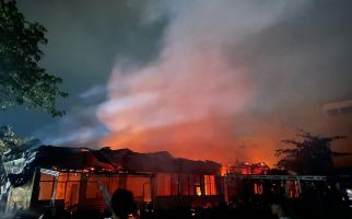 RSUD Puri Husada Terbakar, Ada Ledakan Keras, Gudang CCTV Hangus - JPNN.com