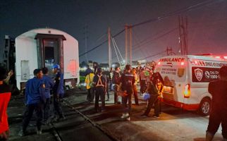 Kata Ganjar Pranowo di Tengah Evakuasi KA Brantas - JPNN.com