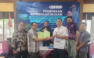 Atasi Persoalan Petani dan Buruh Teh di Jateng, Kemnaker Lakukan Langkah Ini - JPNN.com