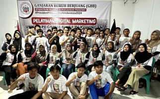 Ganjaran Buruh Gelar Pelatihan Digital Marketing Untuk Pekerja Muda di Kuningan - JPNN.com