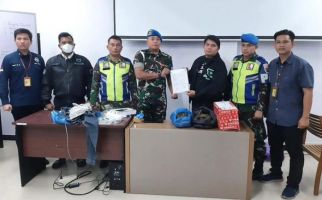 Personel TNI AU Gagalkan Penyelundupan 1,7 Kg Ganja Kering di Bandara SSK II Pekanbaru - JPNN.com