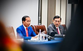 Jokowi Temui Presiden China, Lihat Siapa Menteri di Sampingnya - JPNN.com